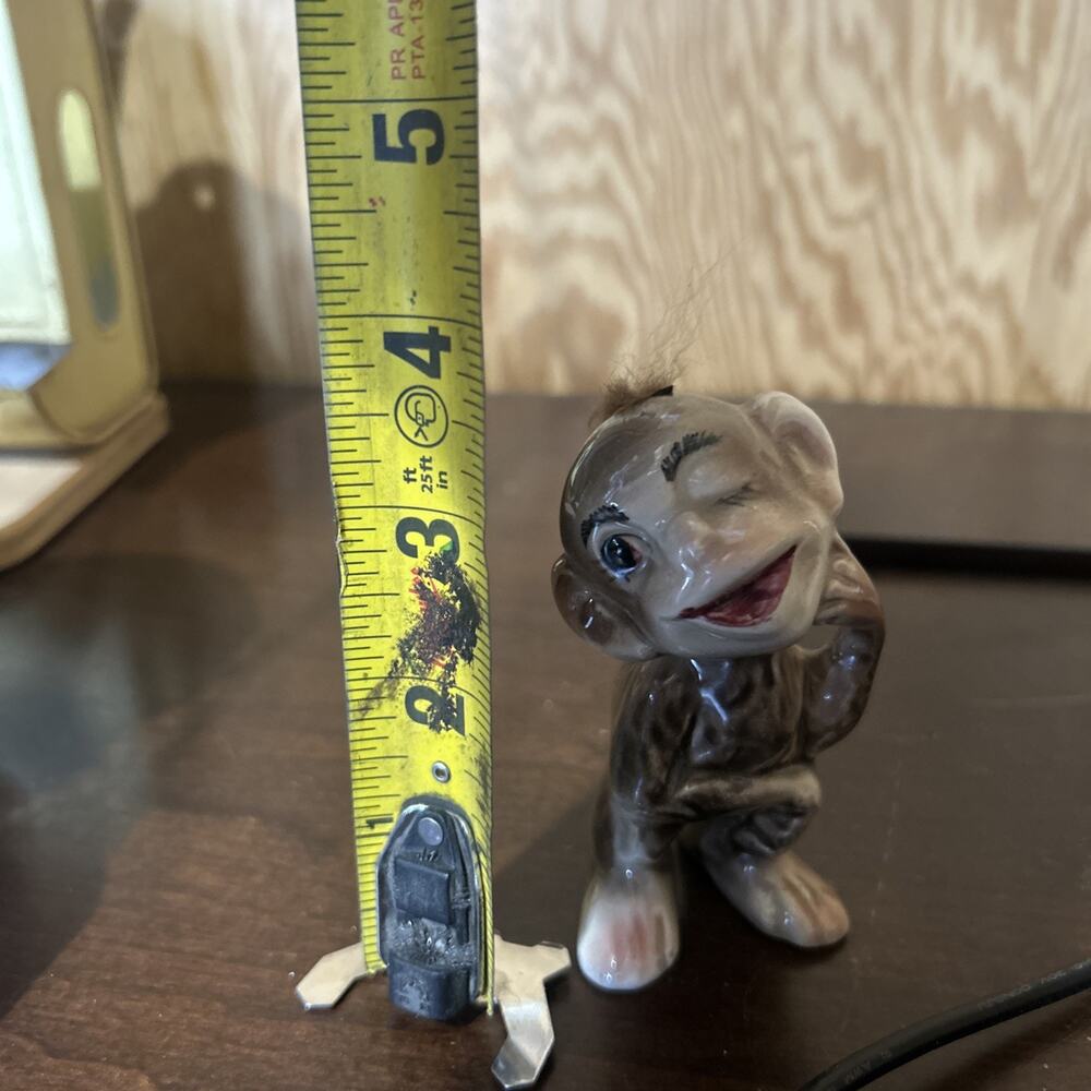 Vintage Kitschy Ceramic Monkey Figurine Japan Fur Winking 3.5” Tall - Picture 7 of 8